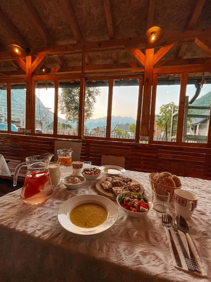 Riverside Guesthouse & Sauna Vuthaj المظهر الخارجي الصورة