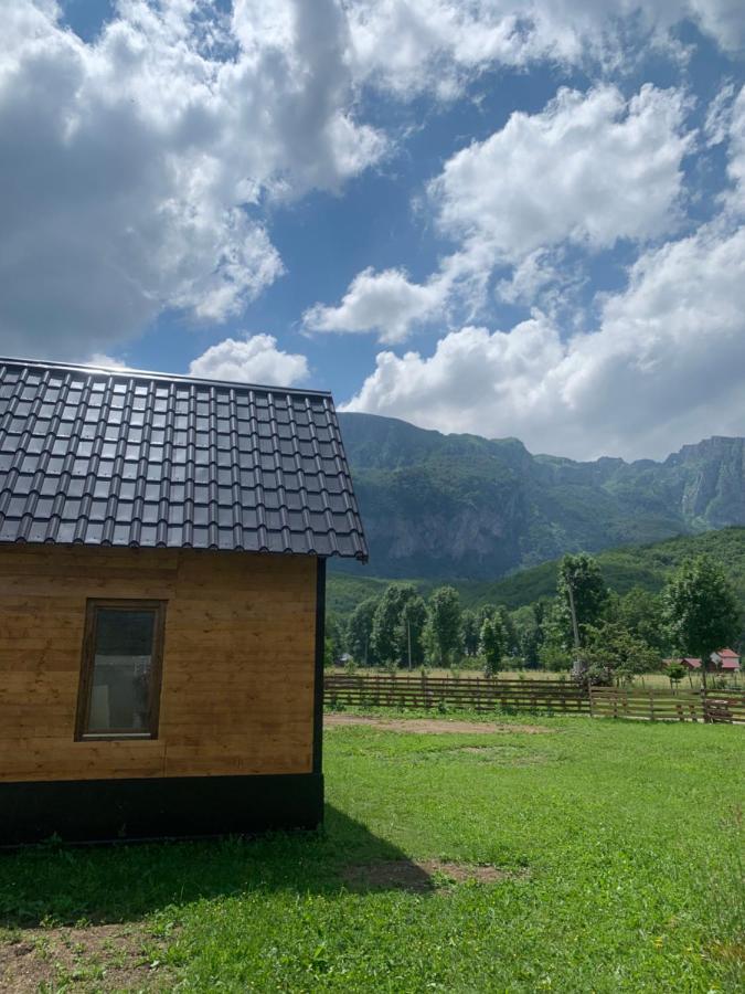 Riverside Guesthouse & Sauna Vuthaj المظهر الخارجي الصورة