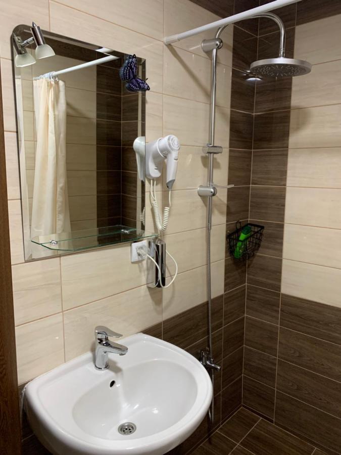 Riverside Guesthouse & Sauna Vuthaj المظهر الخارجي الصورة