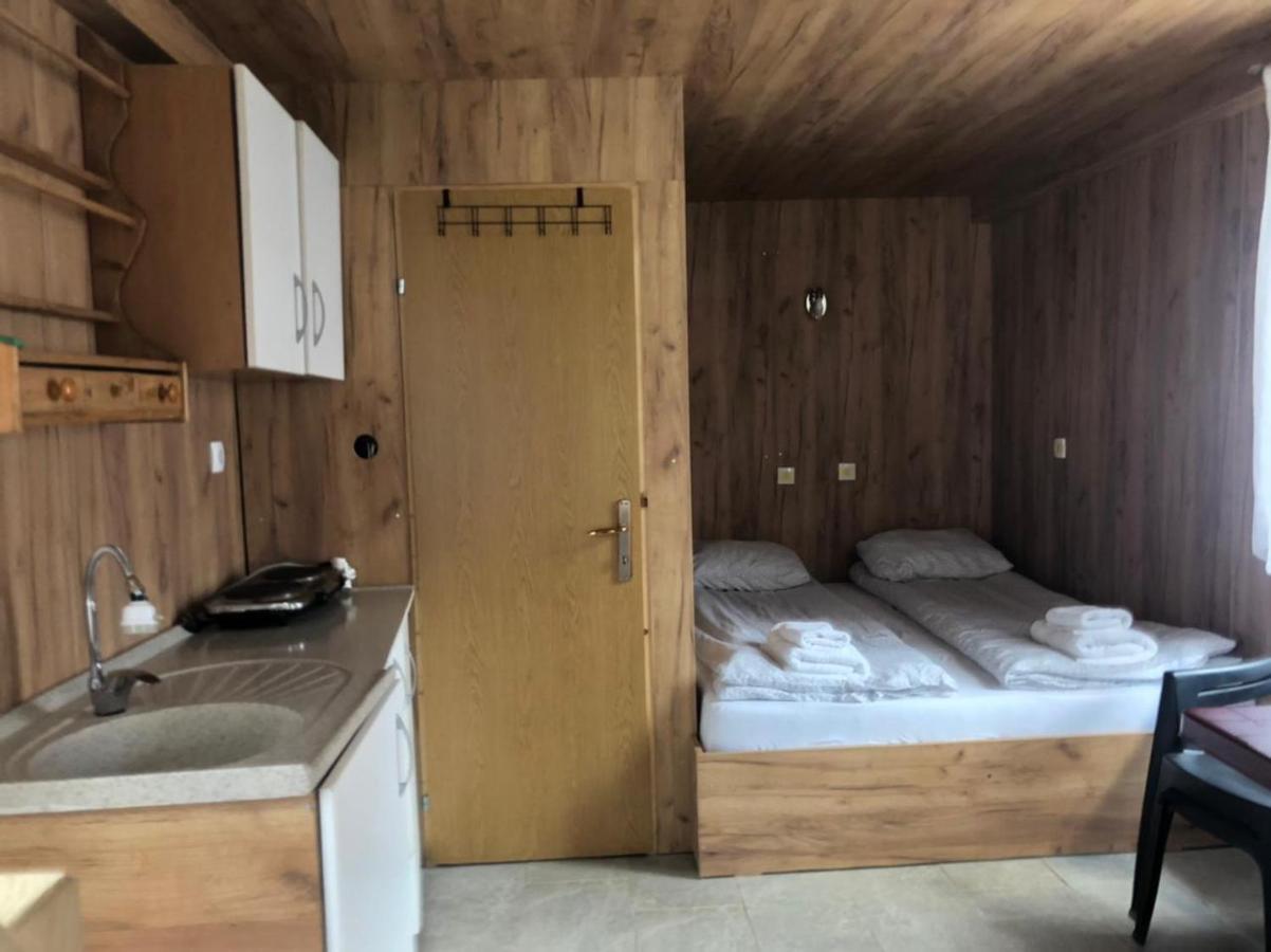 Riverside Guesthouse & Sauna Vuthaj المظهر الخارجي الصورة